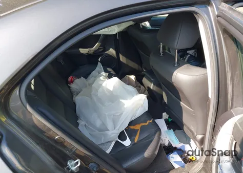 2010 Acura Tsx 2.4 из США, поврежденный, VIN JH4CU2F61AC021463